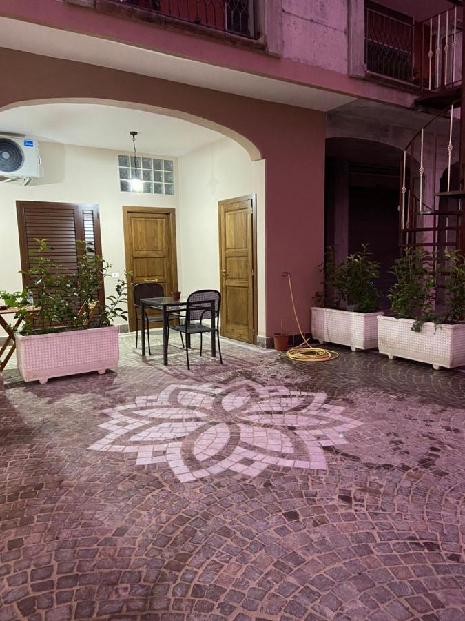 Informis B&B คาปัว ภายนอก รูปภาพ